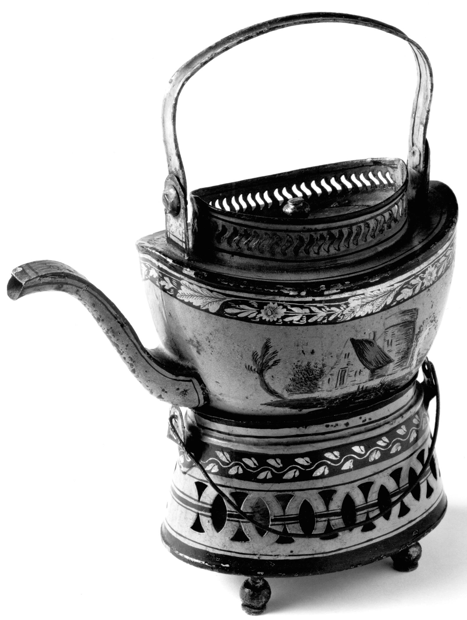 1960.0039 Teapot