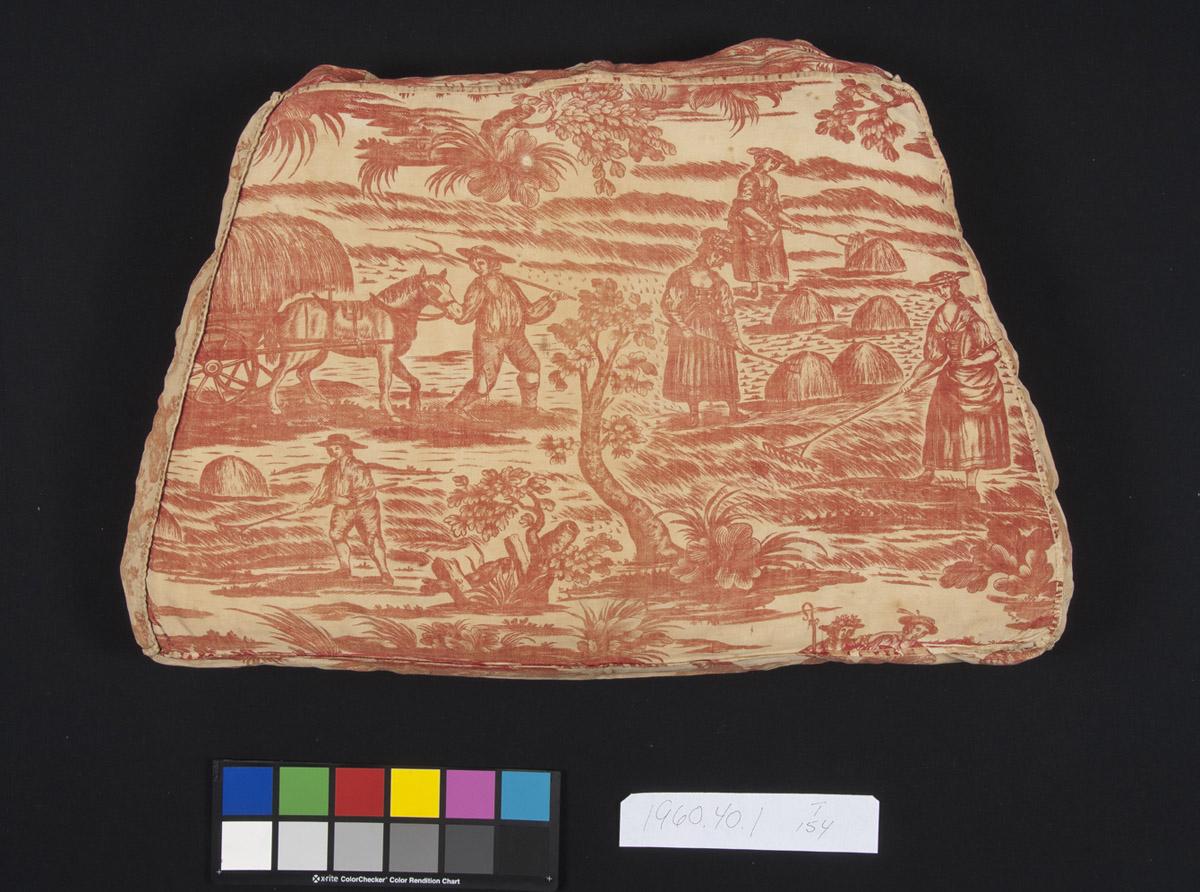 1960.0040.001 Slip cover, view 4