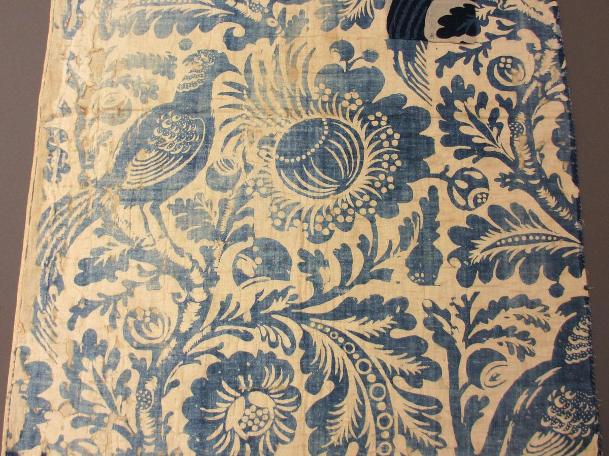 1960.0042.002 Textile, printed partial design repeat