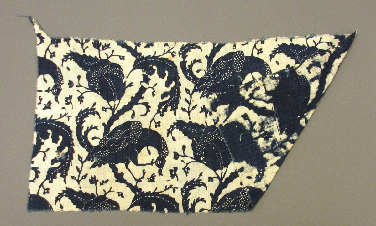 1960.0044 Textile, printed folded corner
