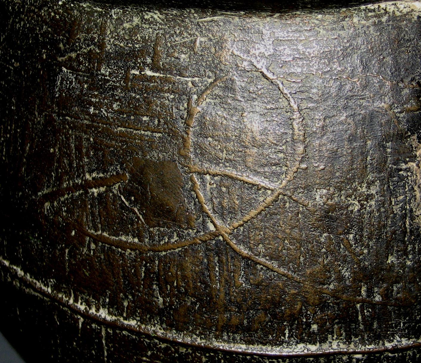 1960.0052 Pot (detail 1)