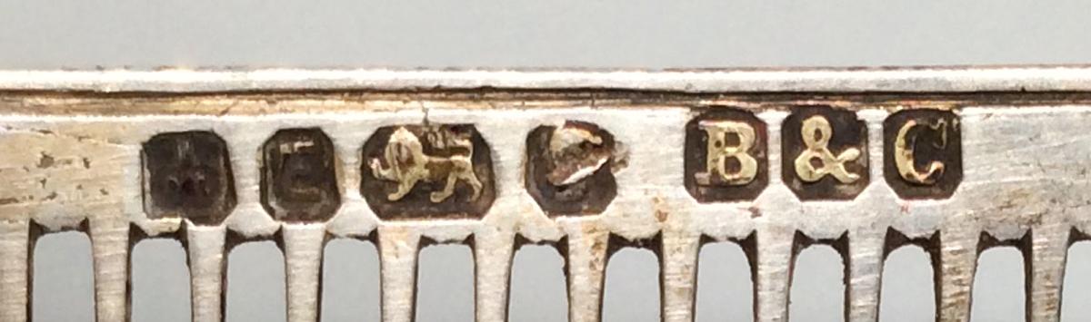 1960.0054 A- F Pocketbook, detail 1