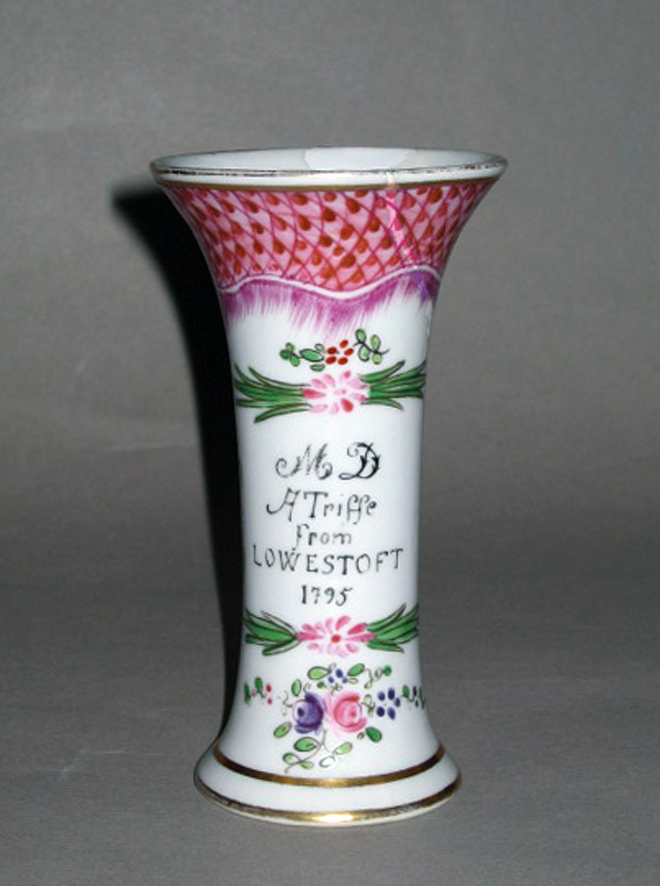 1960.0062.003 Porcelain vase