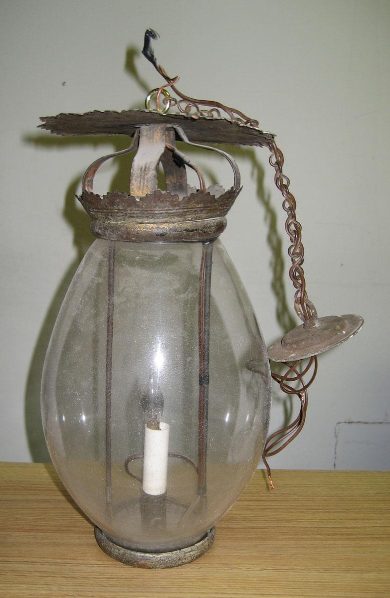 1960.0076 Lantern