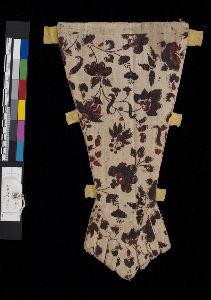 1960.0097 Stomacher, side 2