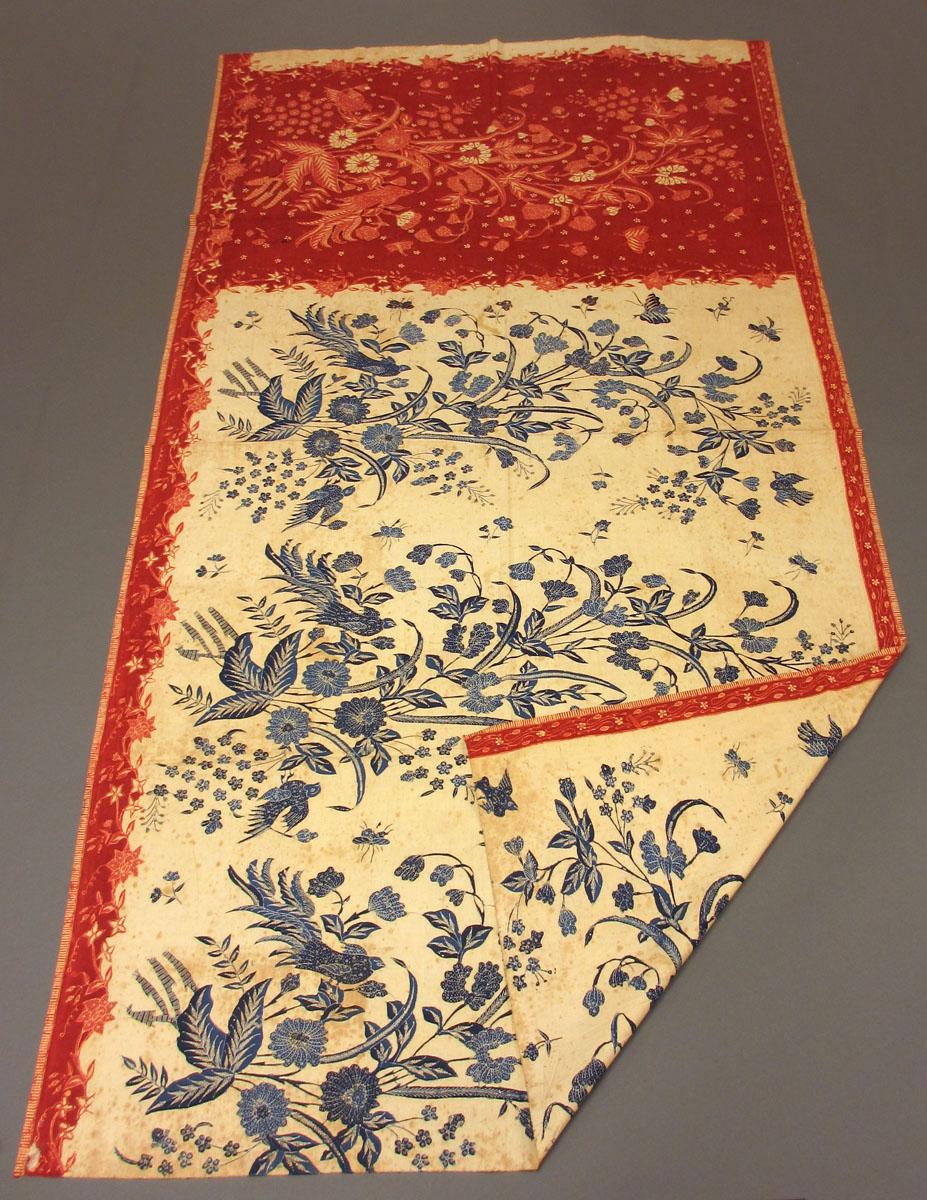 1960.0100 Textile, printed partial folded corner