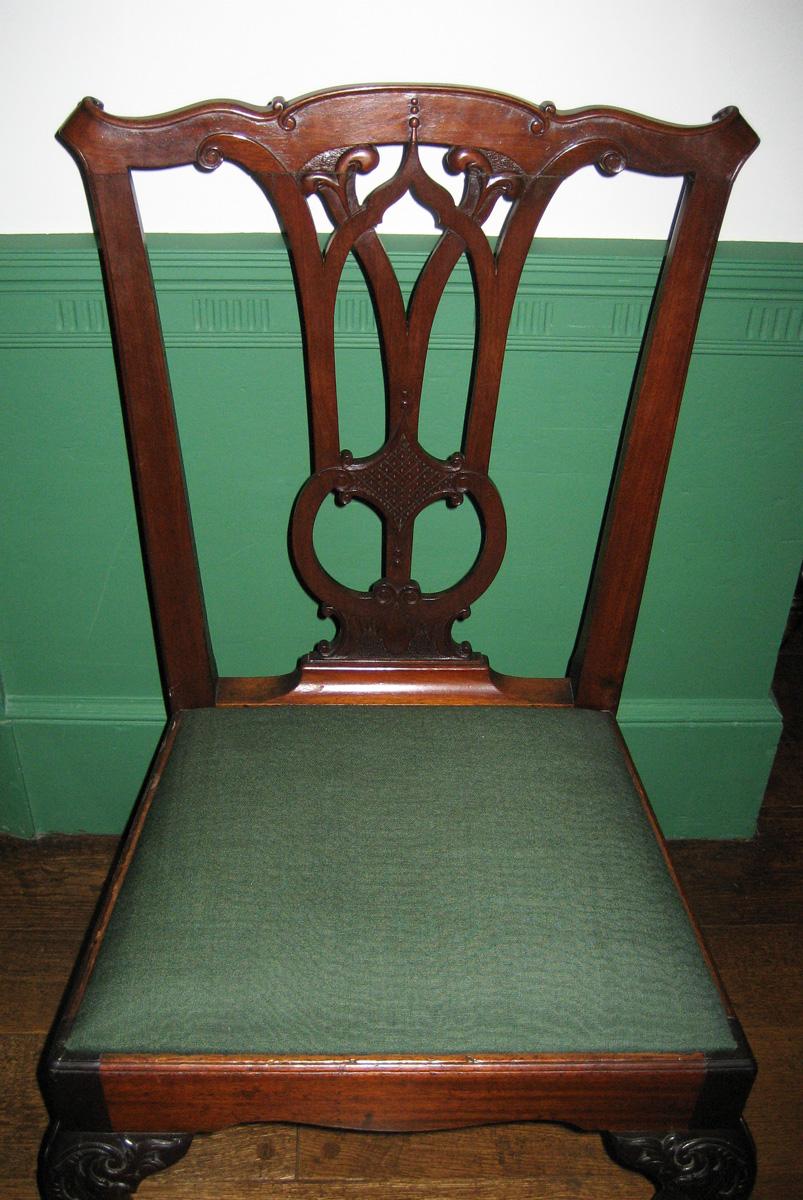 1960.0108.002 Chair view 2