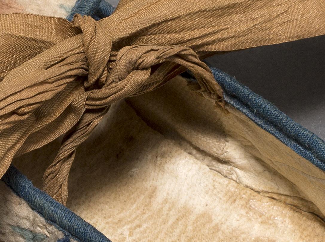 1960.0133 A Child's Shoe, View 2 Detail 2