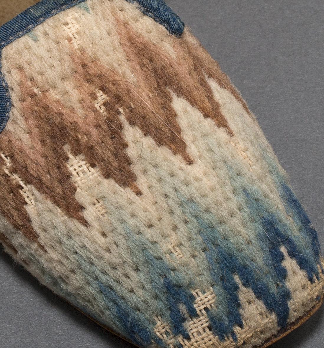 1960.0133 B  Child's Shoe, Detail