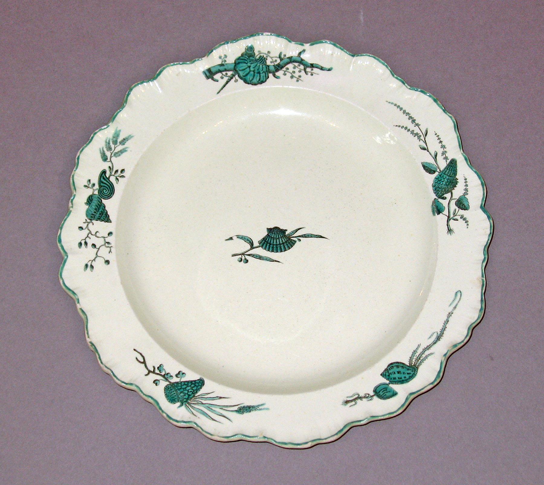 1960.0147.004 Creamware plate