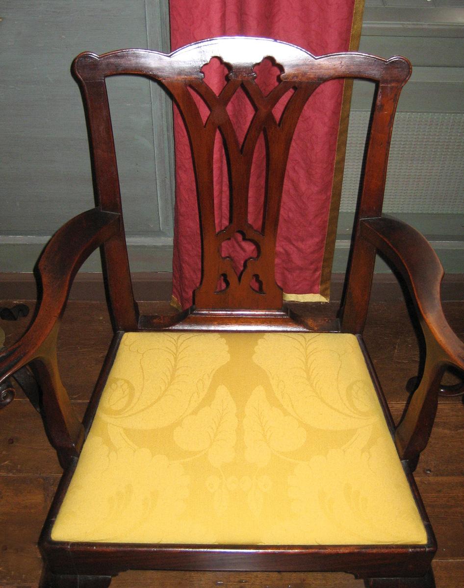 1960.0149 armchair with slip seat 1984.0638.001 view 2