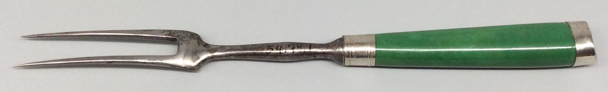 1954.0079.001 Fork, view 2