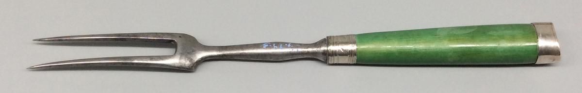 1954.0079.003 Fork, view 2