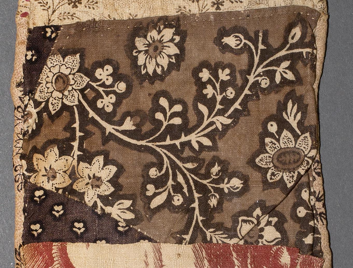 1960.0196 Sewing roll, detail 3