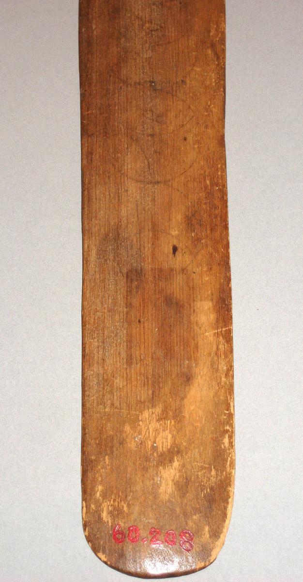 1960.0208 Busk detail 5