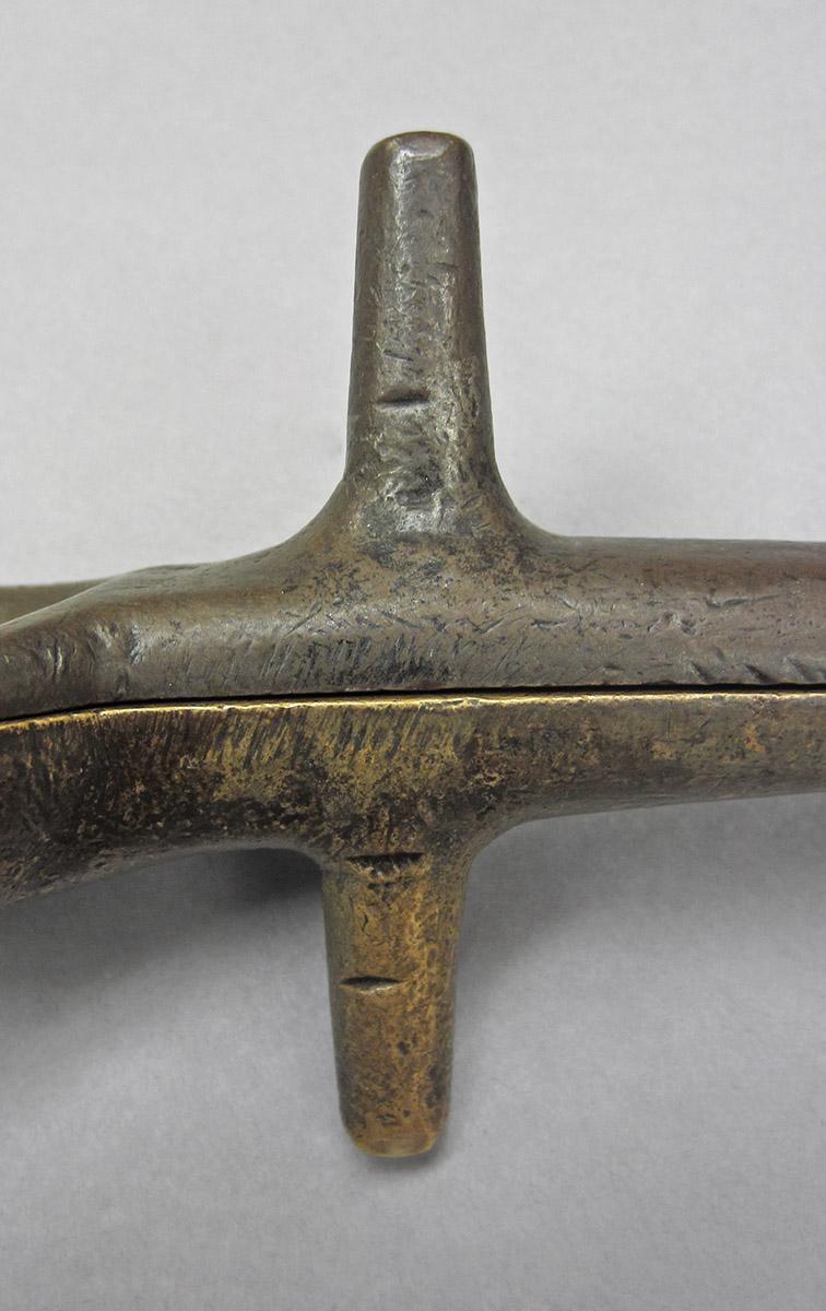 1960.0210, Spoon mold, grip detail