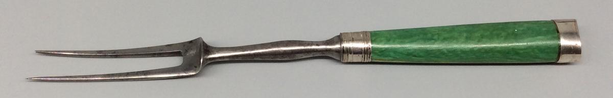 1954.0079.011 Fork, view 1