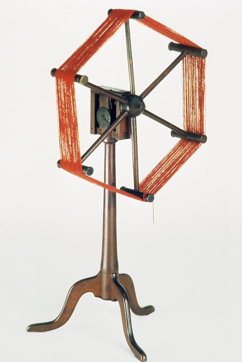 1960.0227 Wool Winder