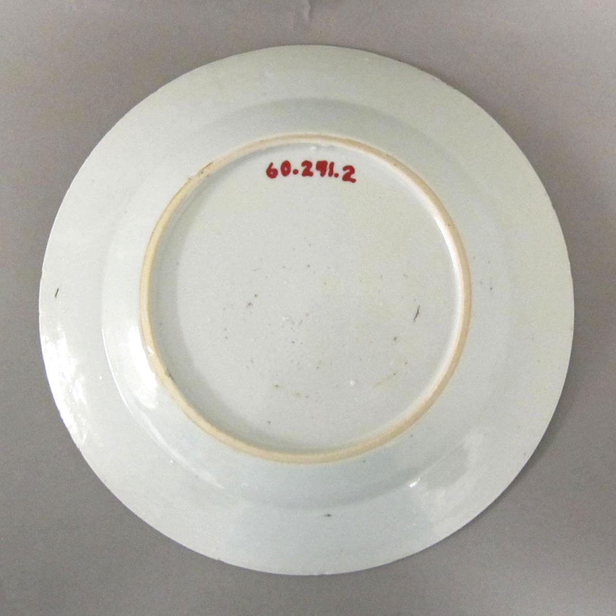 1960.0271.002 Porcelain plate underside
