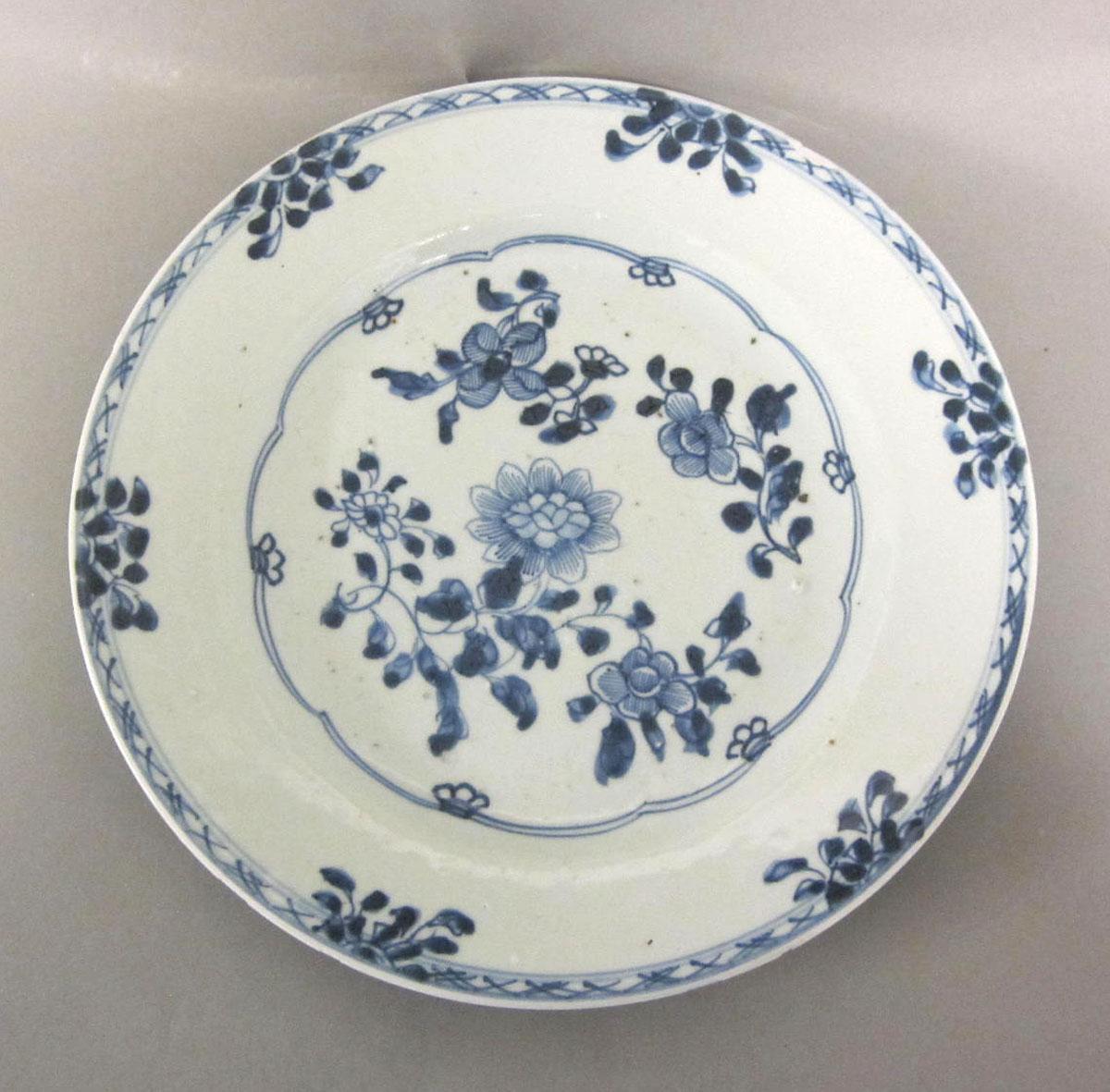 1960.0271.003 Porcelain plate