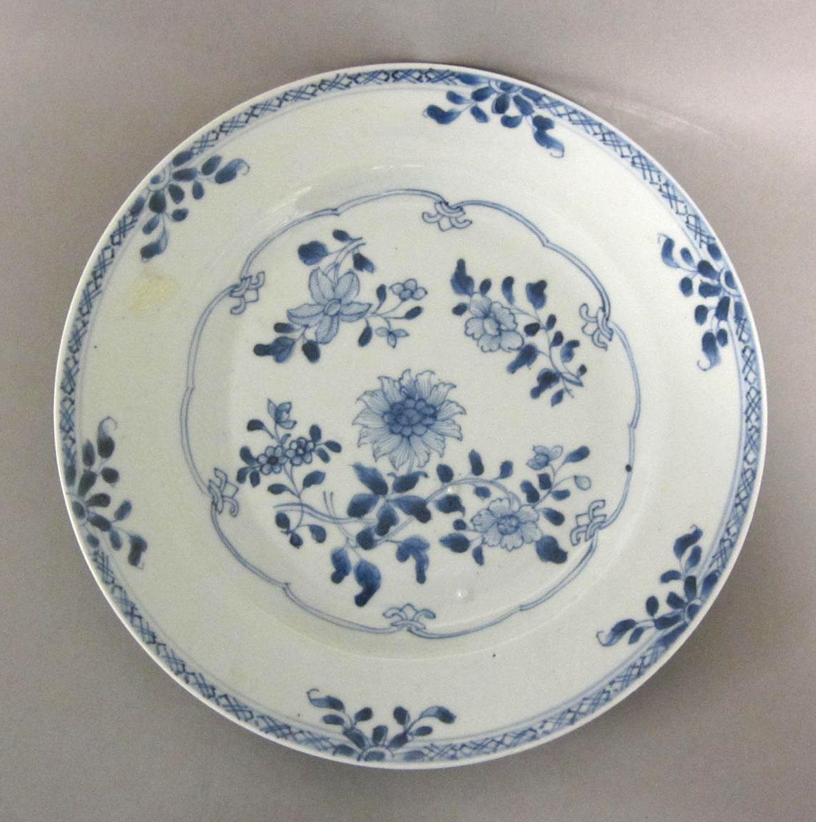 1960.0271.004 Porcelain plate