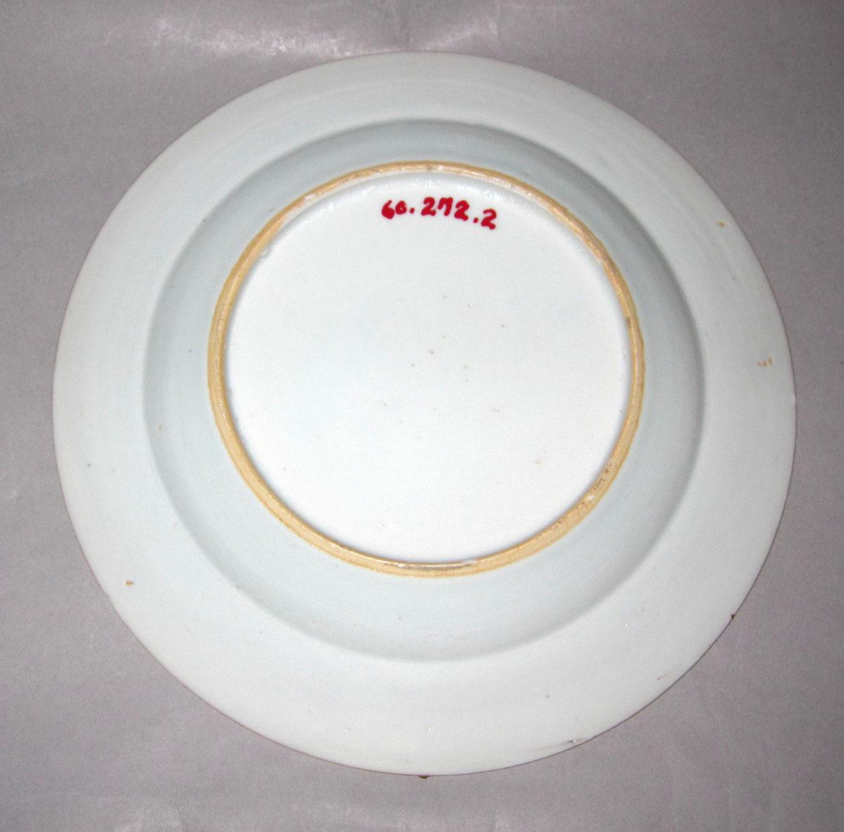 1960.0272.002 Porcelain plate underside