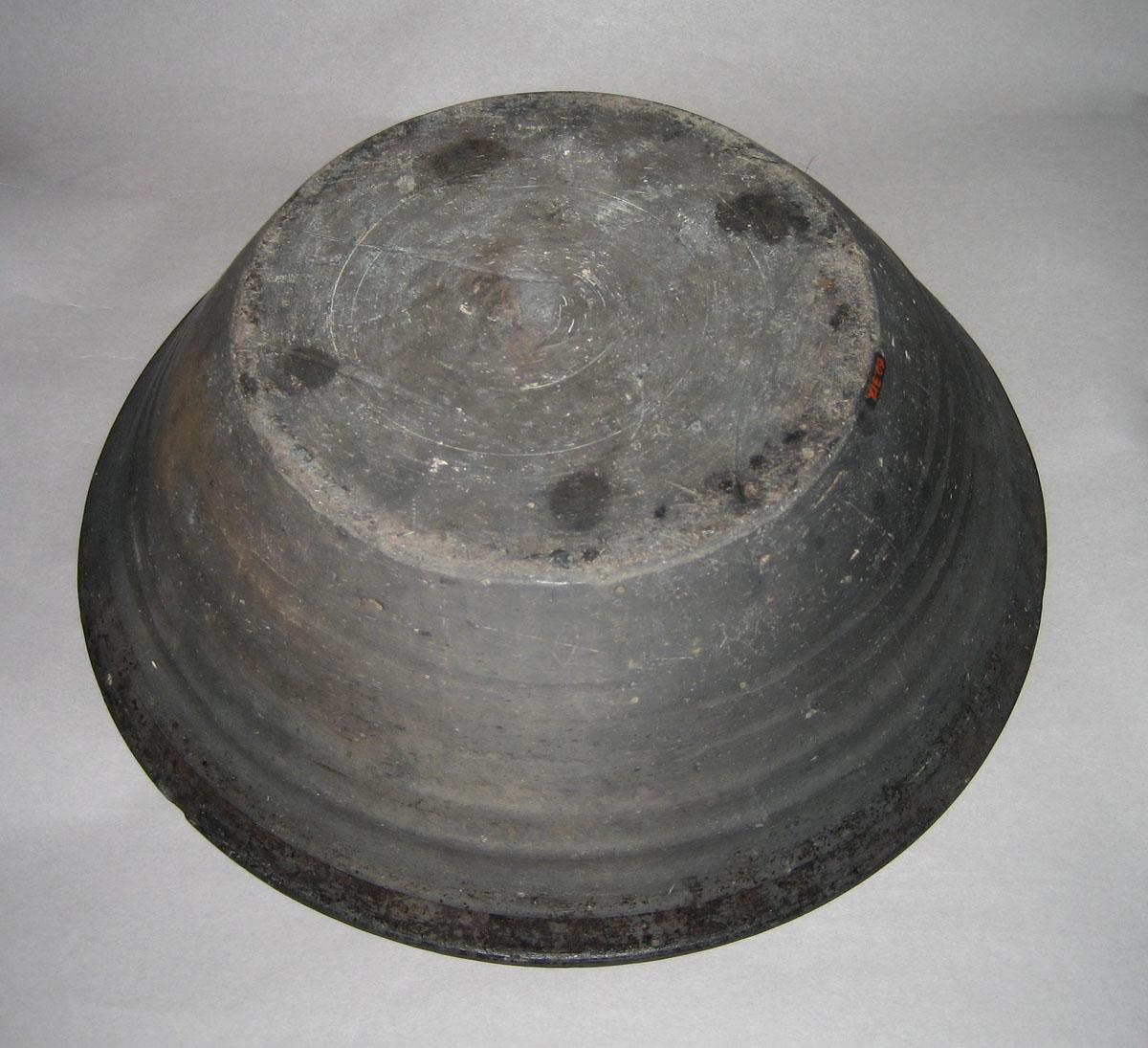 1960.0312 Bowl (bottom)