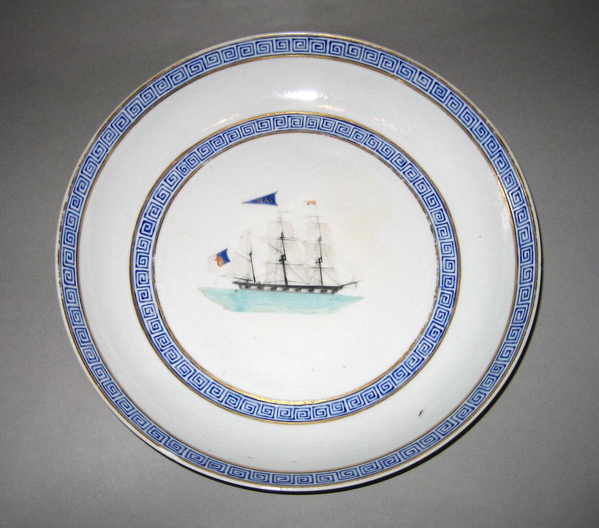 1960.0326.012 Porcelain Dish