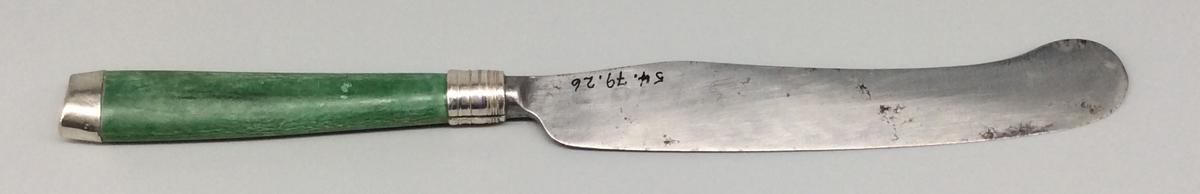 1954.0079.026 Knife, view 2