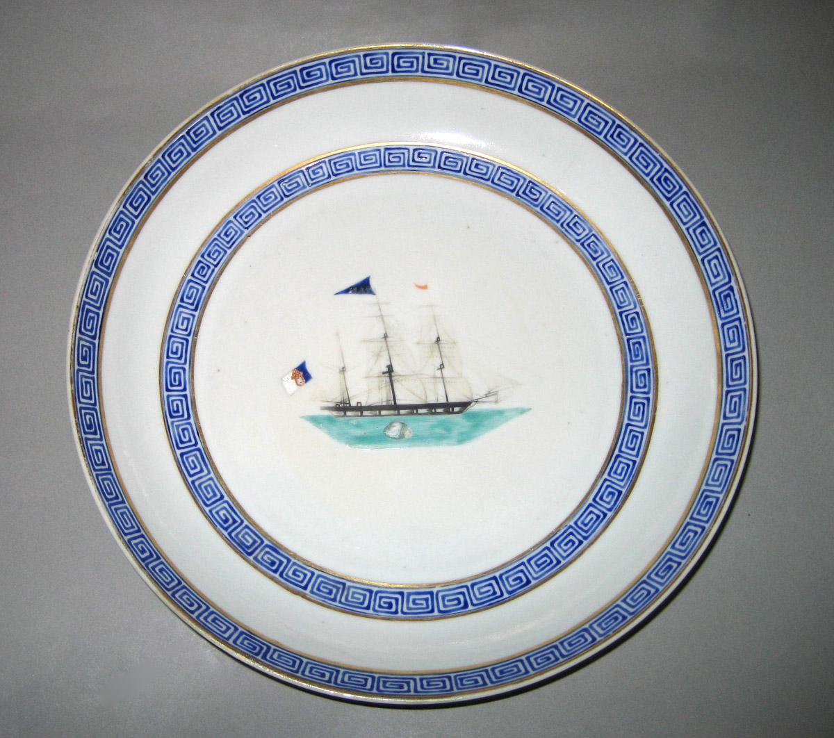 1960.0326.013 Porcelain Dish