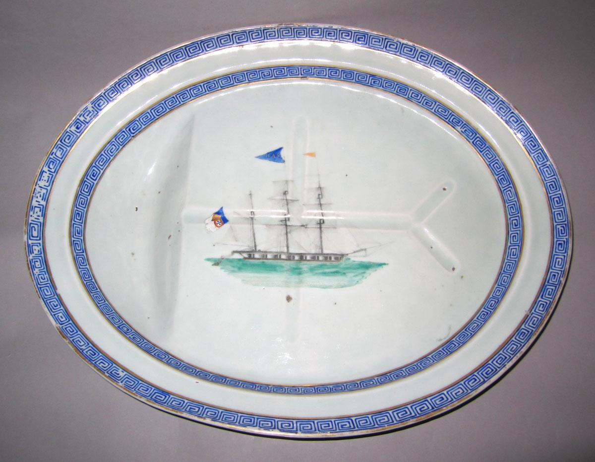 1960.0326.027 Porcelain platter