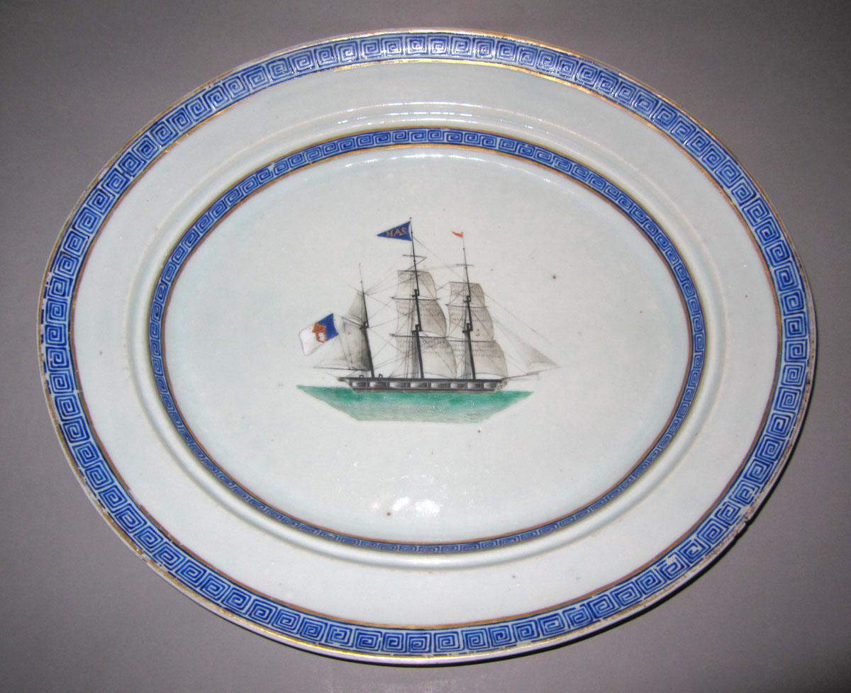 1960.0326.028 A Porcelain platter
