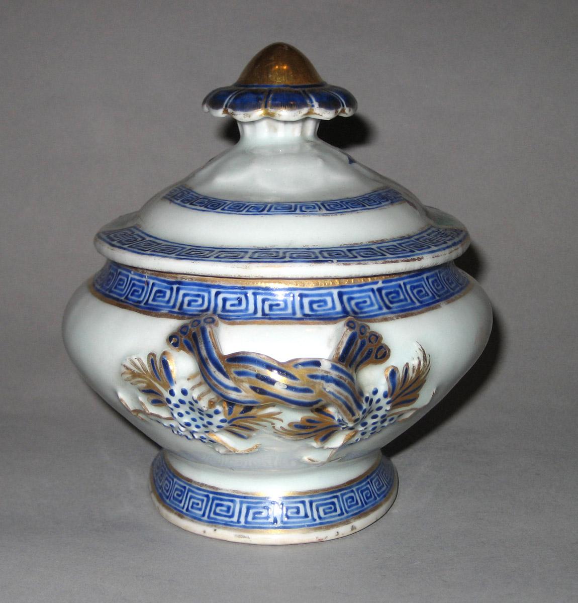 1960.0326.032 A, B Porcelain Tureen handle