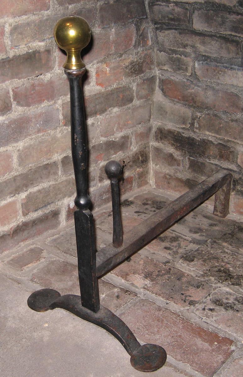1960.0330.001 Andiron