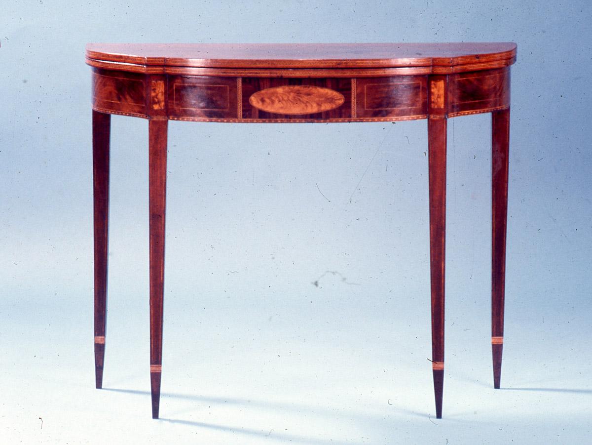 1960.0332 Table, Card table