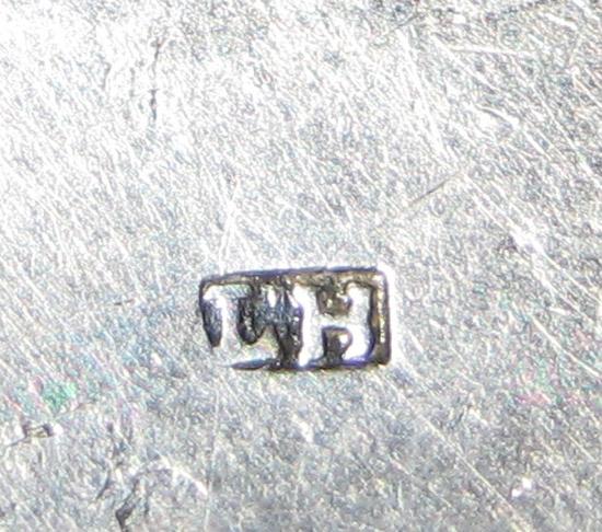 1960.0333.001 Button (mark)