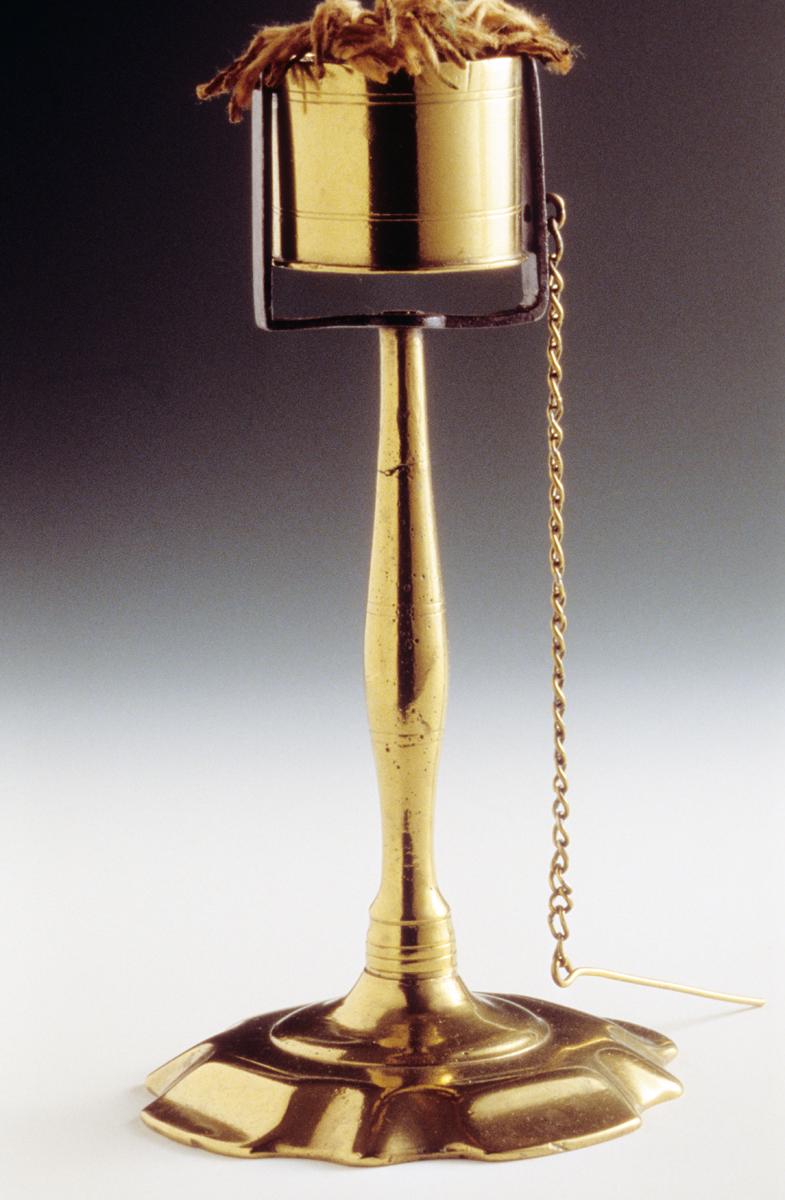 1960.0340 Lamp