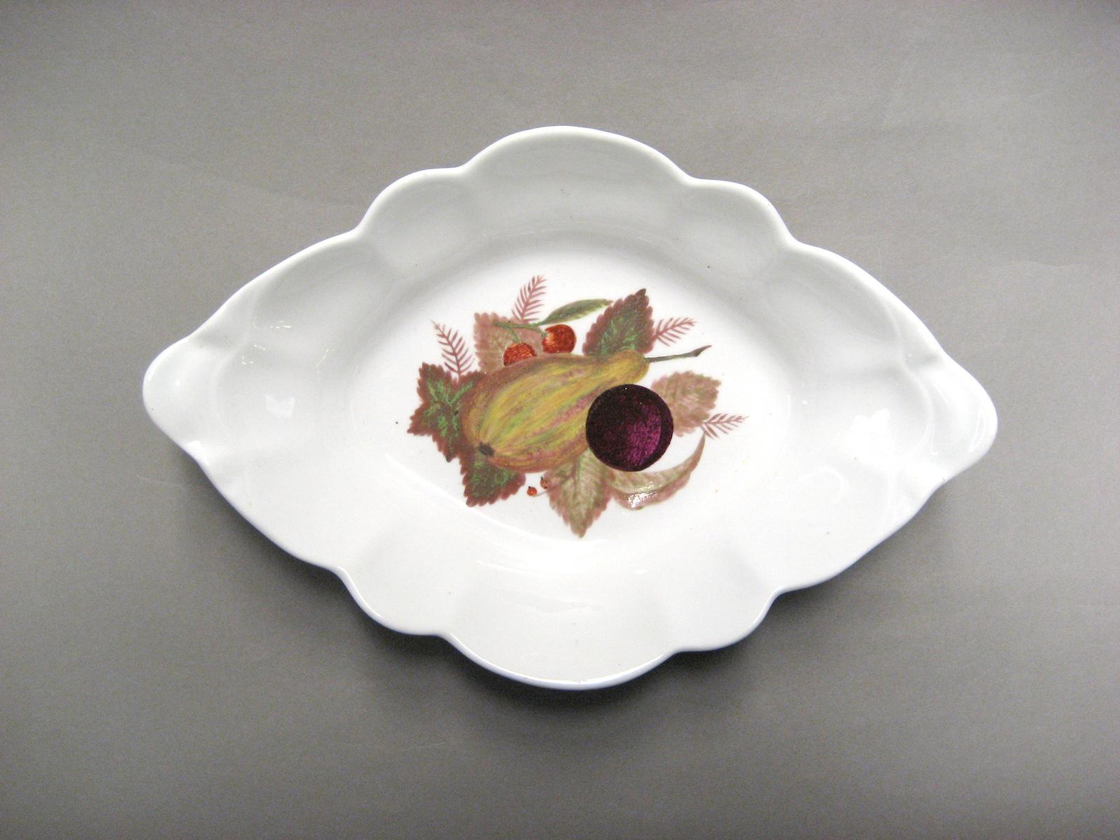 1960.0341.001 Dish