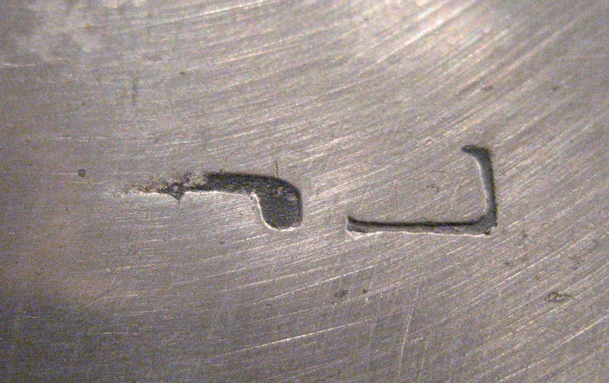 1954.0079.038 Knife (mark)