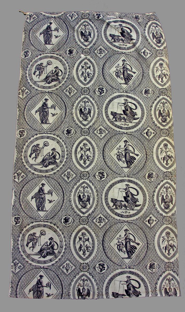 1960.0381.006 Textile, printed obverse