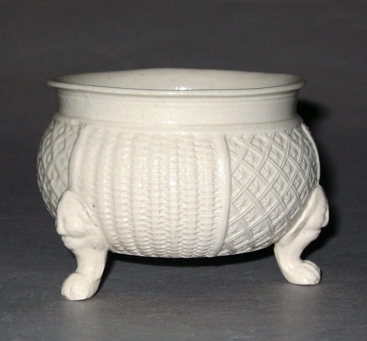 1960.0501 Salt-glazed stoneware salt dish