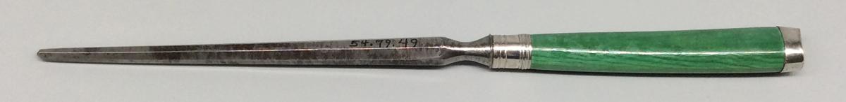1954.0079.049 Knife sharpener, view 2