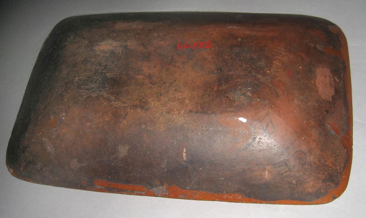 1960.0552 Dish (bottom)