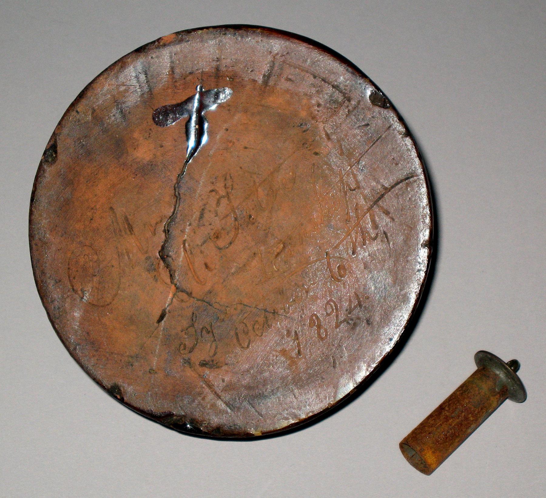 1960.0553 Inkwell (bottom)