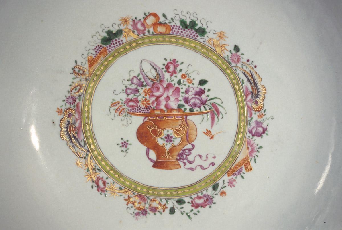 1960.0572 Bowl, detail