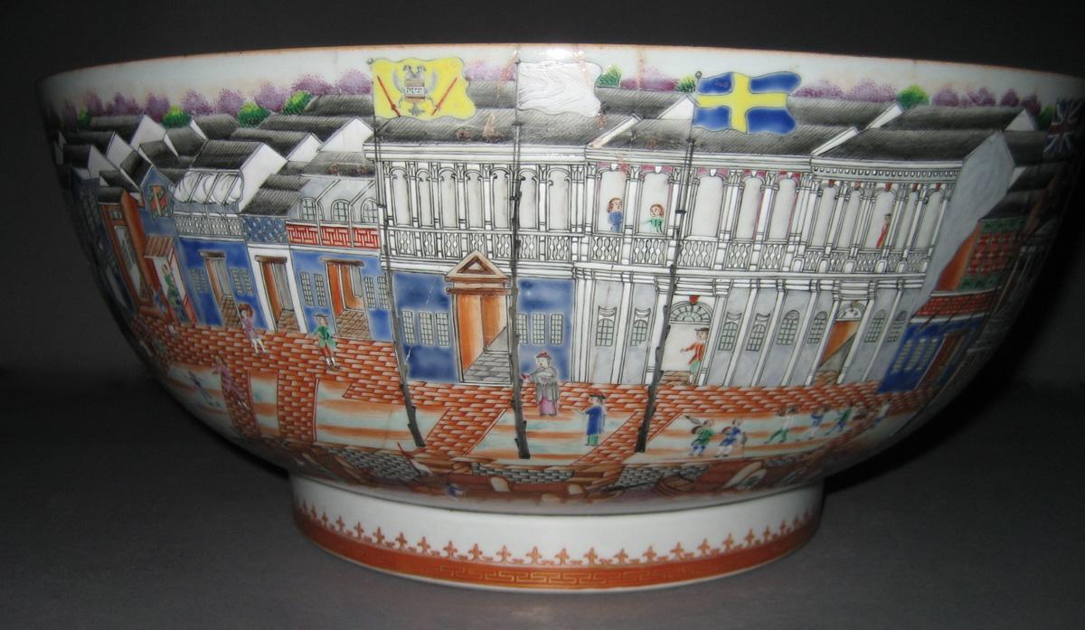 1960.0572 Porcelain Bowl view 3