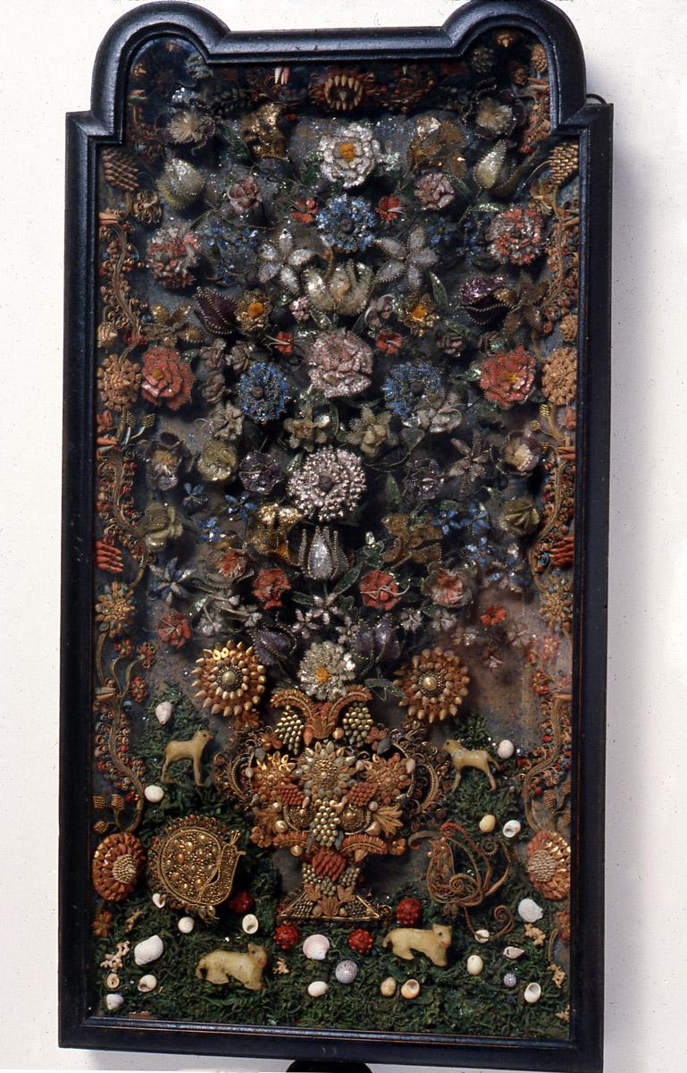 1960.0589 Quillwork Sconce