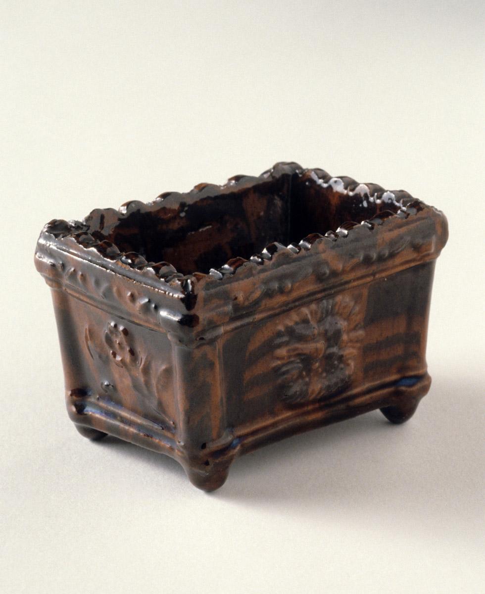 1960.0618 Salt dish