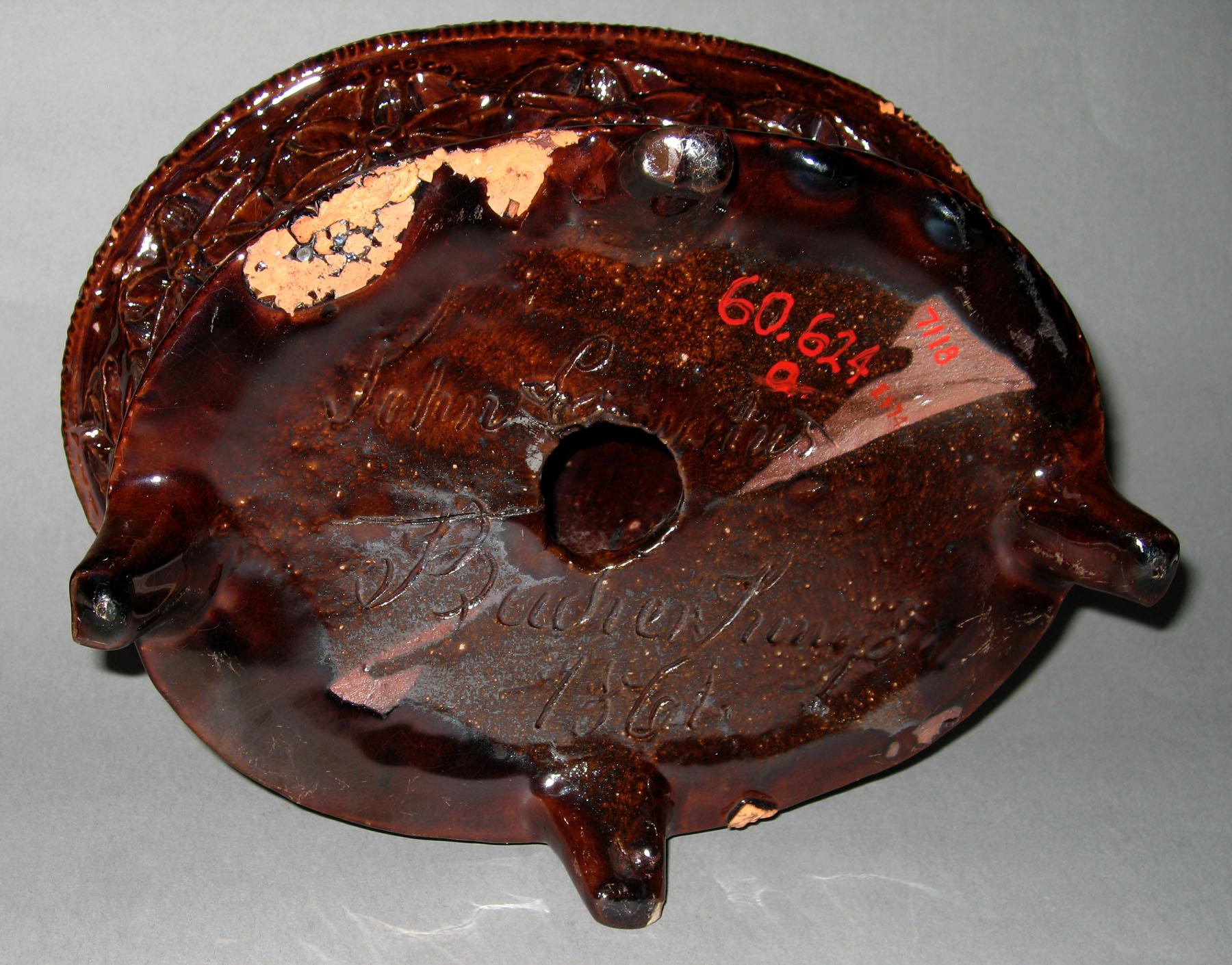 1960.0624 Pelican inkwell (inscribed bottom)