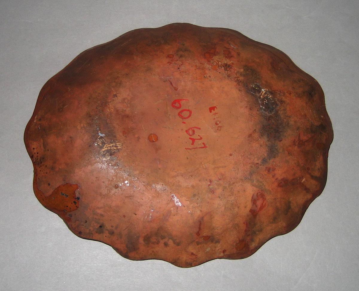 1960.0627 Dish (bottom)